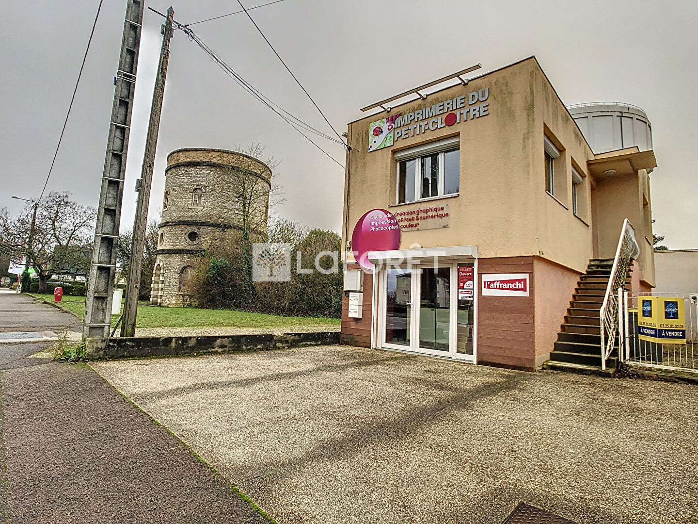Achat local commercial Chaumont 4 pièce(s) 75 m² 140 000 € ⇔