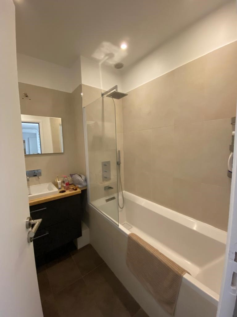 Appartement a louer paris-17e-arrondissement - 4 pièce(s) - 67.67 m2 - Surfyn