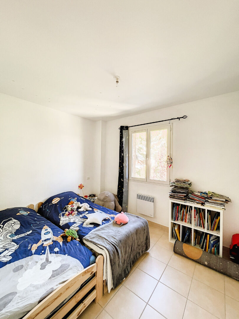 Maison à louer, 83m², Calvisson