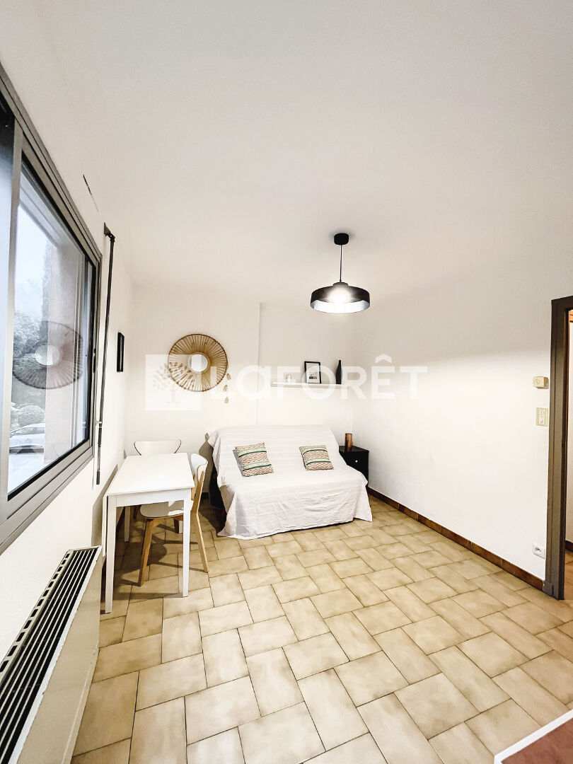 Maison à louer, 20m², Nîmes