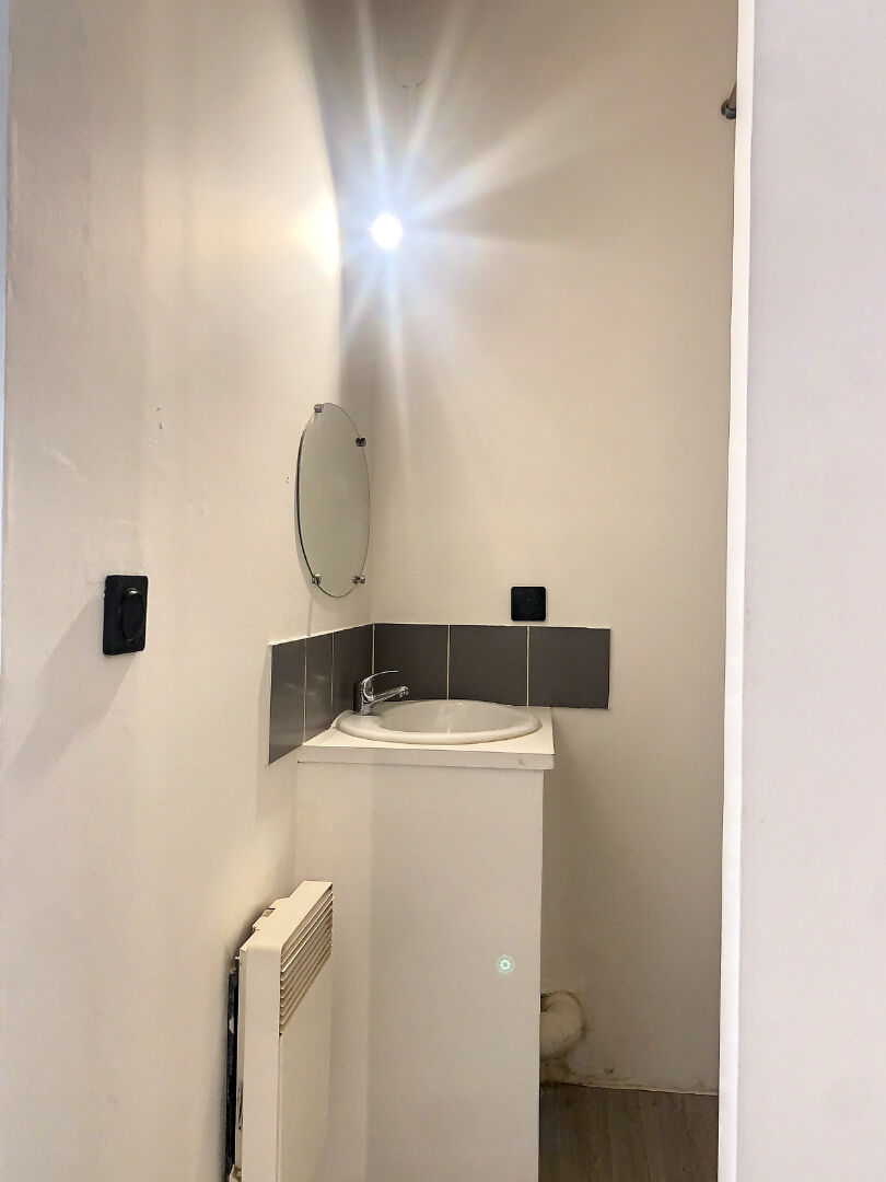 Maison à louer, 23m², NIMES