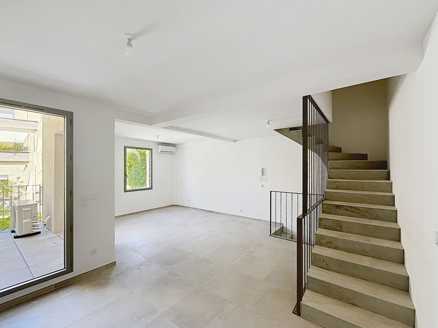 Maison à vendre, 70m², Nîmes
