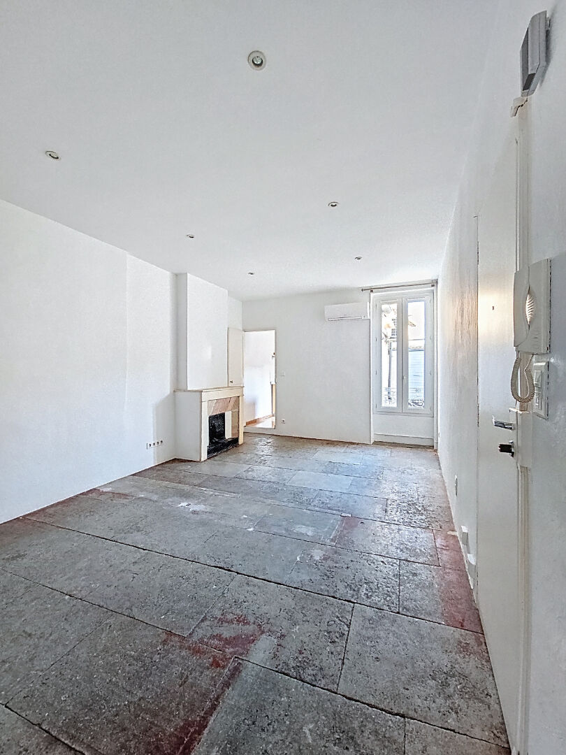 Maison à vendre, 62m², Nîmes