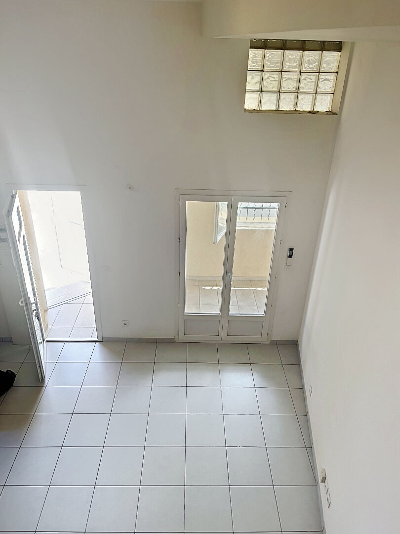 Maison à louer, 29m², NIMES