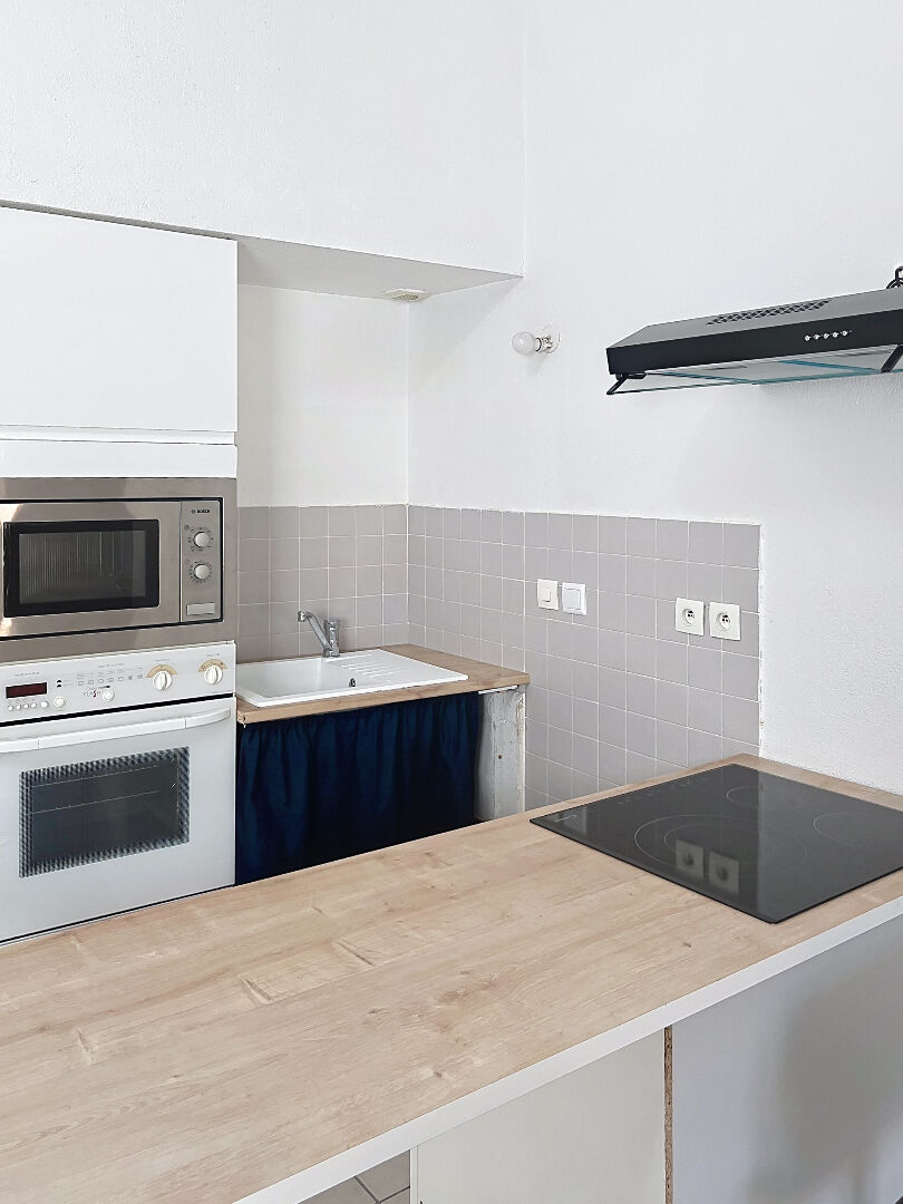 Maison à louer, 42m², BEZOUCE
