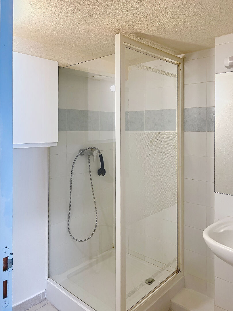 Maison à louer, 42m², BEZOUCE