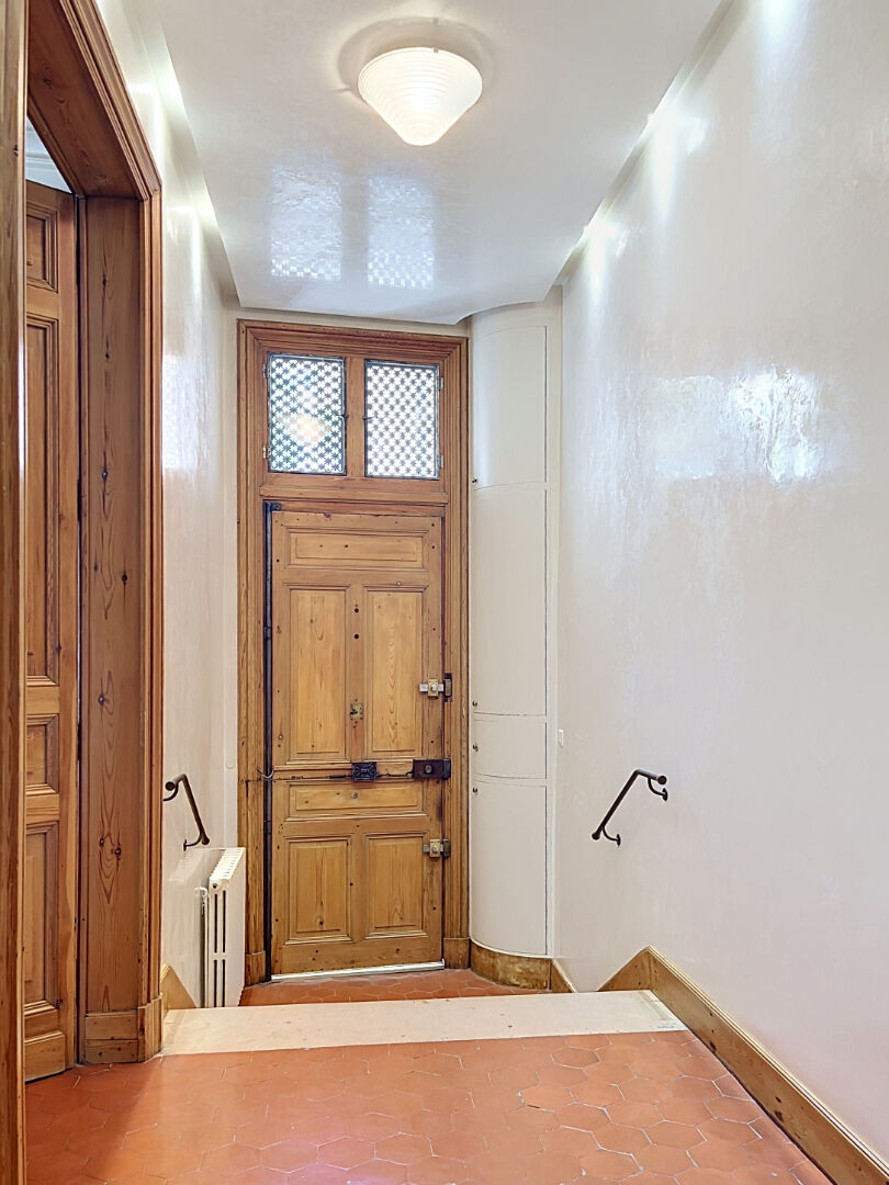 Maison à vendre, 234m², NIMES