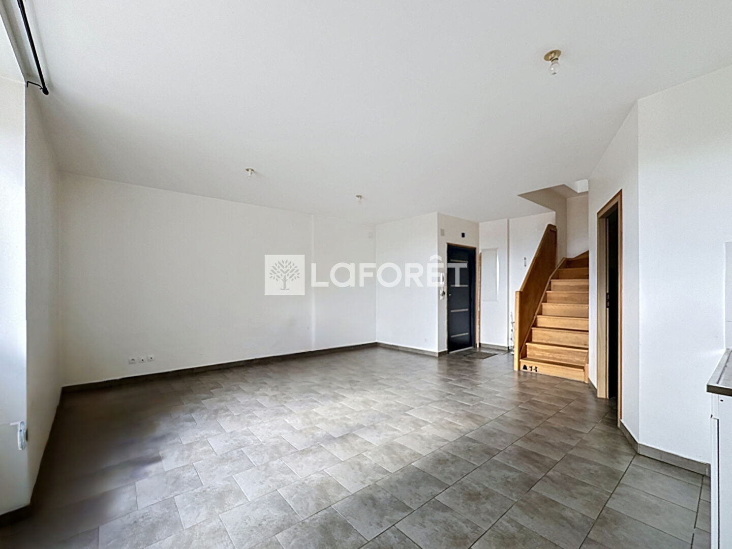 Maison à louer, 77m², SAINT AMOUR