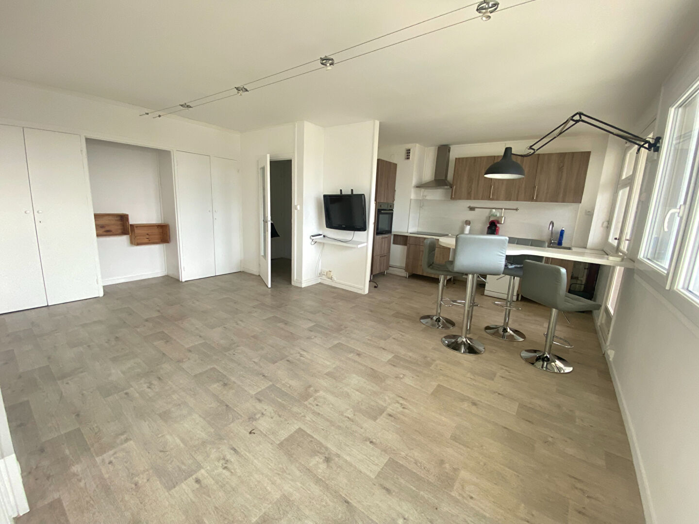 Maison à louer, 64m², Caen