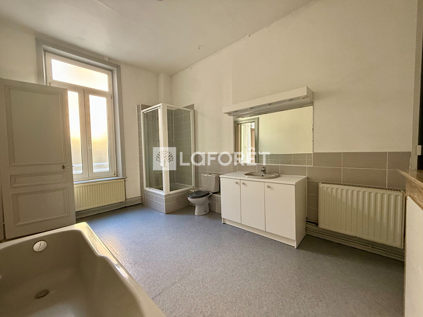 Maison a louer calais - 7 pièce(s) - 178.97 m2 - Surfyn