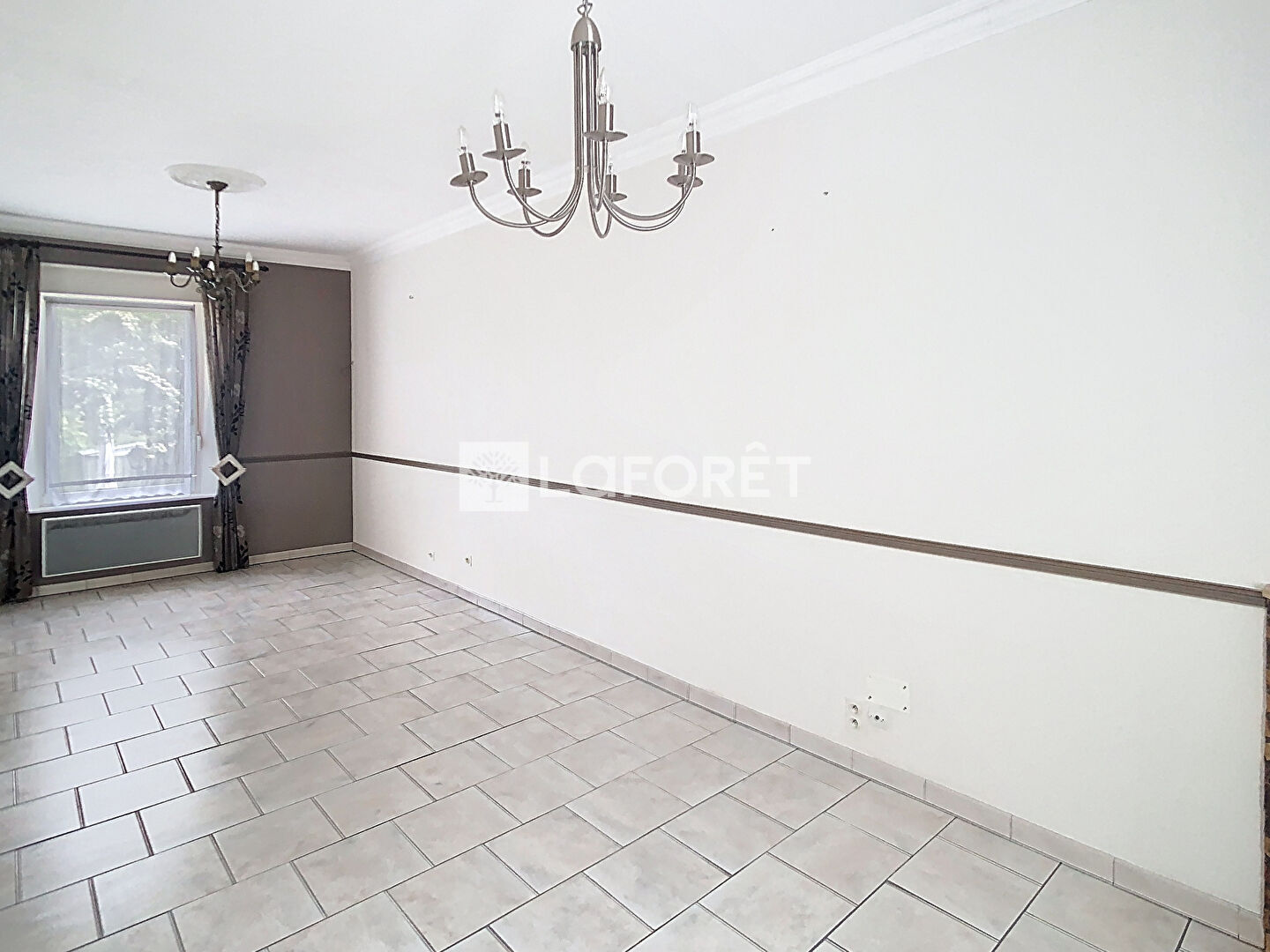 Maison a louer chalons-en-champagne - 5 pièce(s) - 104.01 m2 - Surfyn