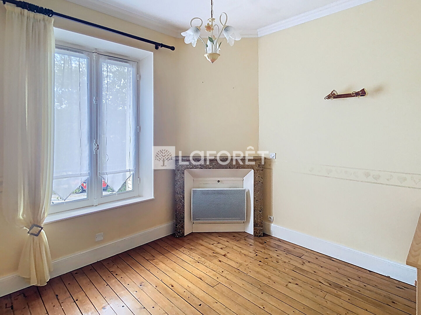 Maison a louer chalons-en-champagne - 5 pièce(s) - 104.01 m2 - Surfyn