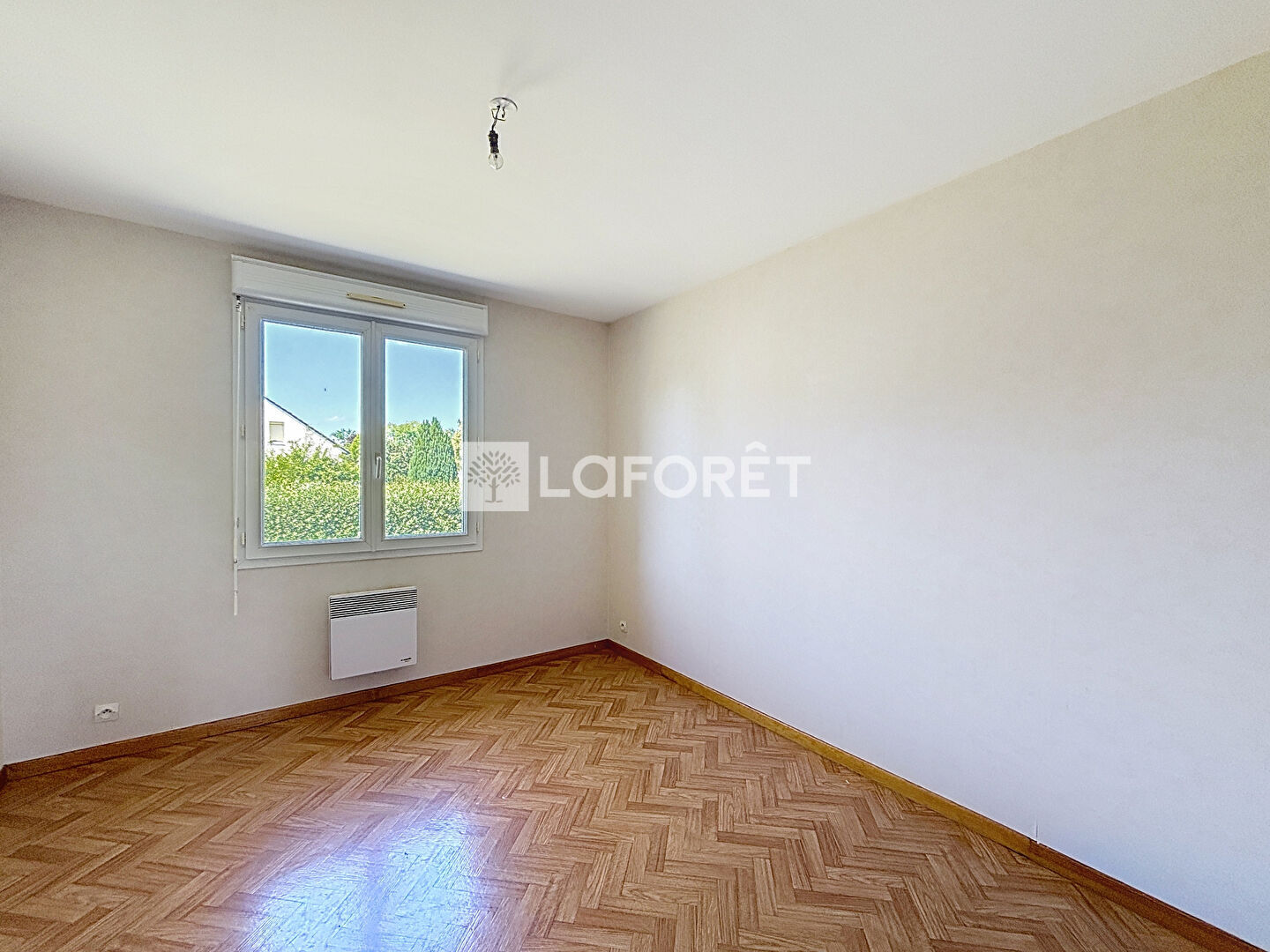 Maison a louer chalons-en-champagne - 5 pièce(s) - 91.9 m2 - Surfyn