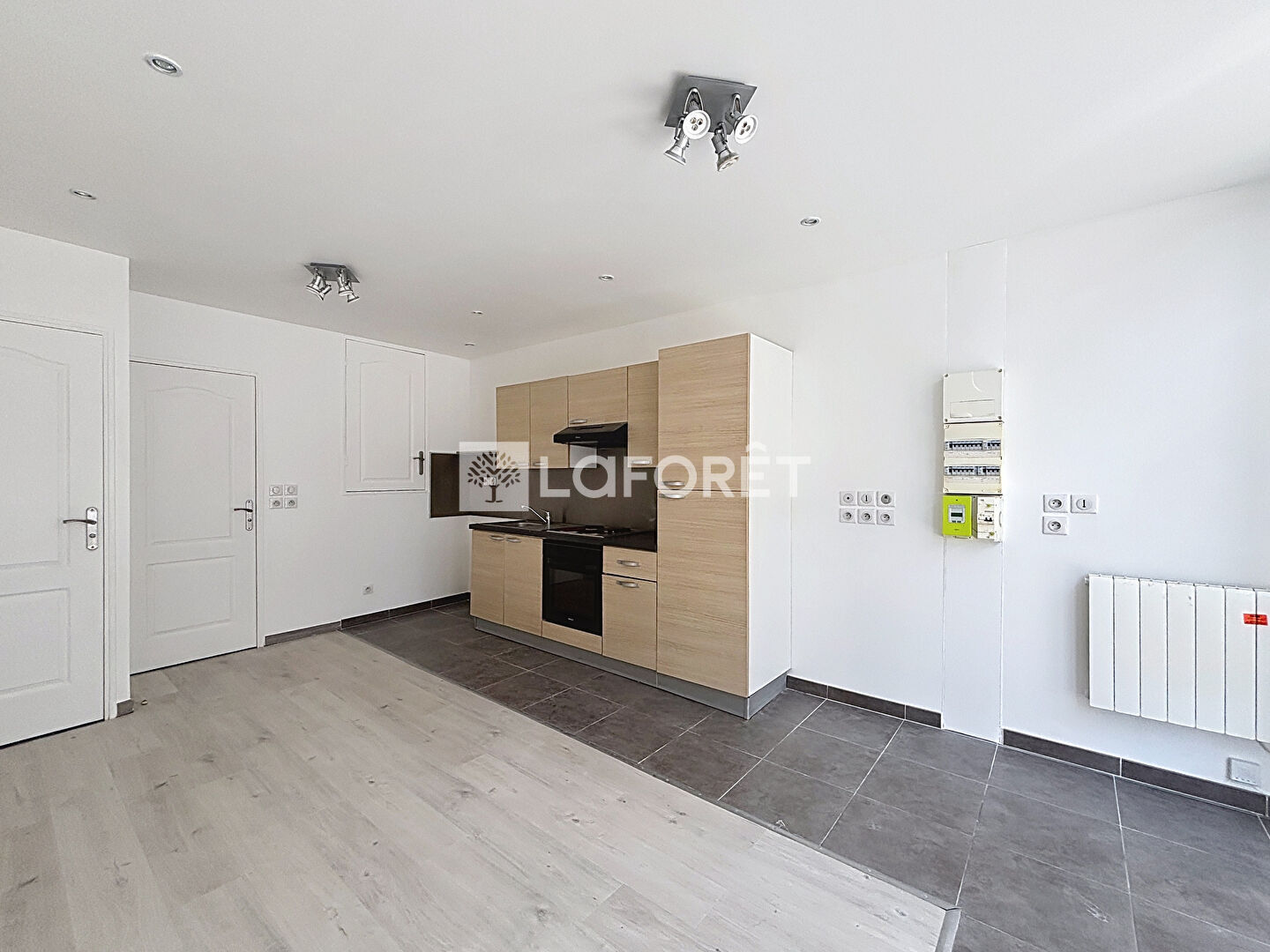 Appartement a louer chalons-en-champagne - 1 pièce(s) - 23.8 m2 - Surfyn