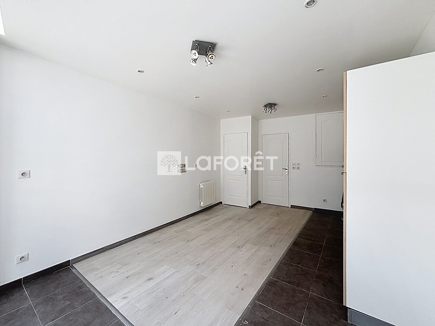 Appartement a louer chalons-en-champagne - 1 pièce(s) - 23.8 m2 - Surfyn