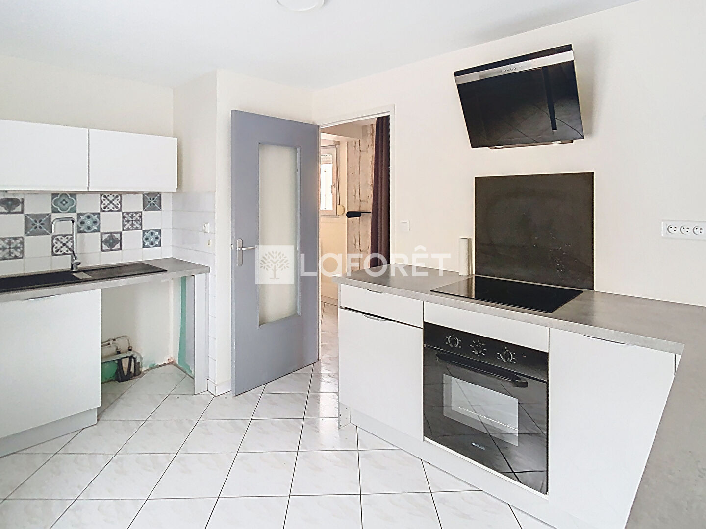 Appartement a louer chalons-en-champagne - 5 pièce(s) - 98.43 m2 - Surfyn