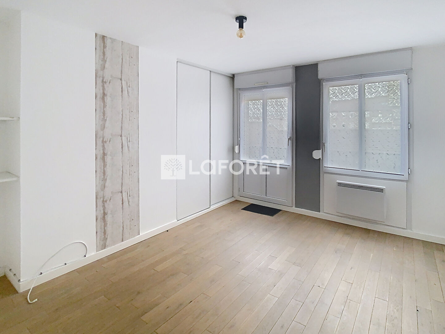 Appartement a louer chalons-en-champagne - 5 pièce(s) - 98.43 m2 - Surfyn