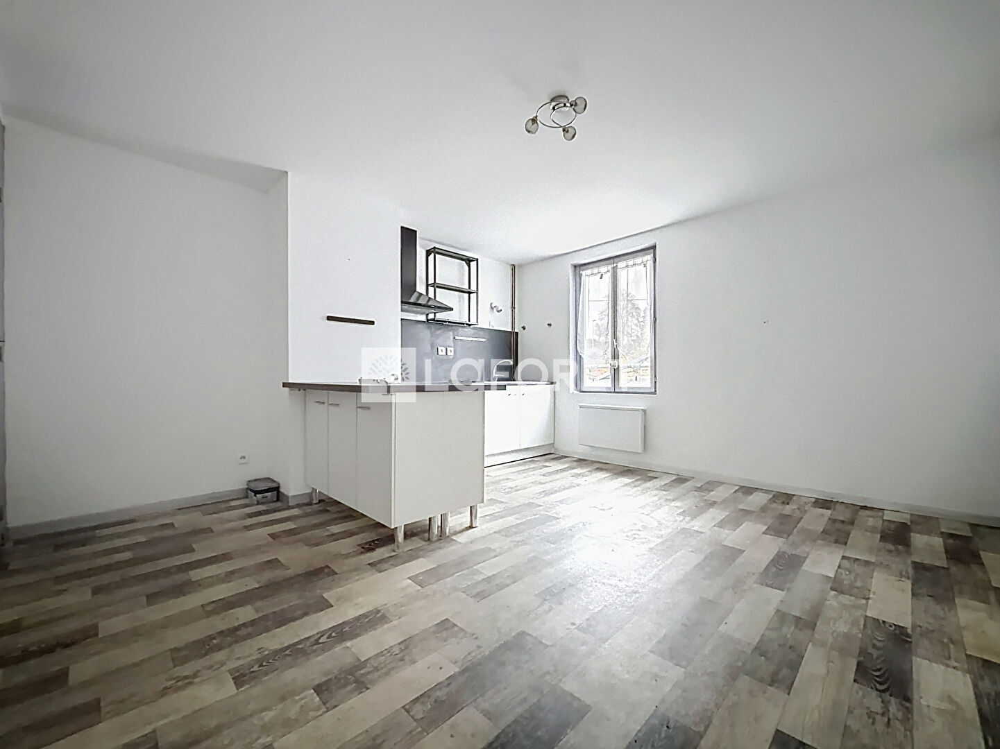 Maison à louer, 57m², Vouziers