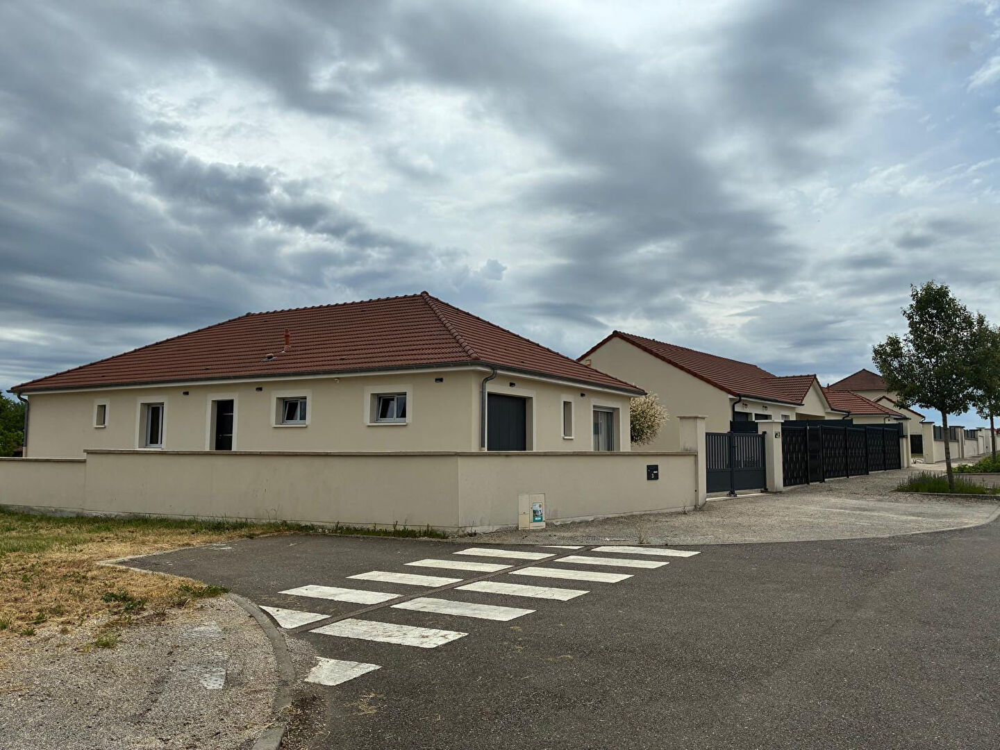 Maison à louer, 145m², Peigney