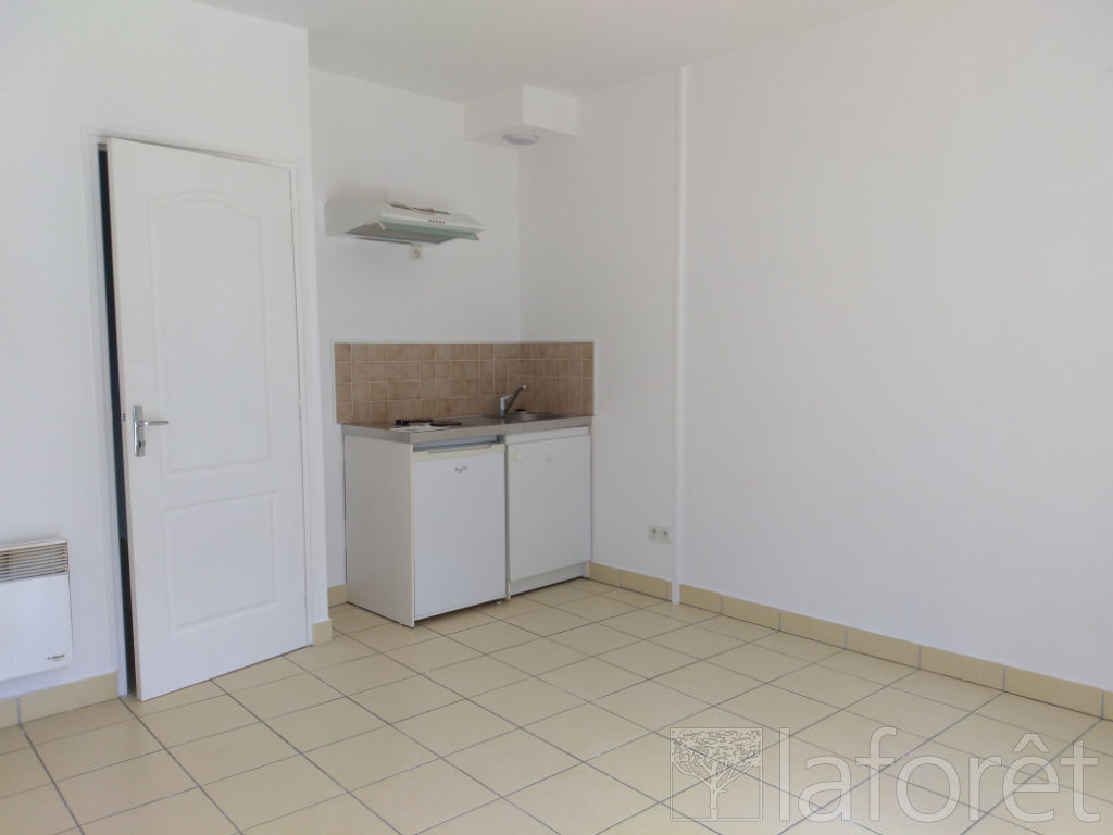 Maison à louer, 29m², LANNION
