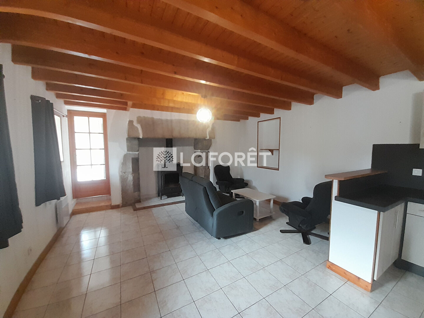 Maison à louer, 89m², Penvénan