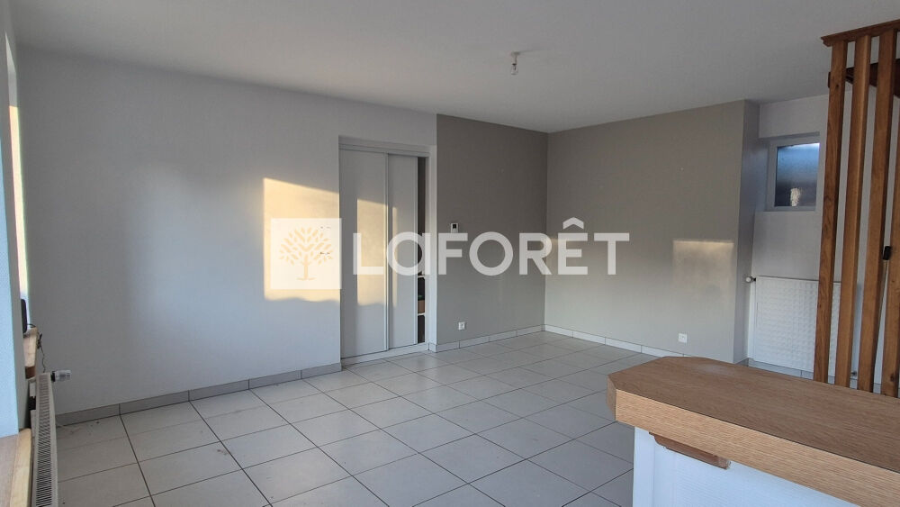 Maison à louer, 50m², Penvénan
