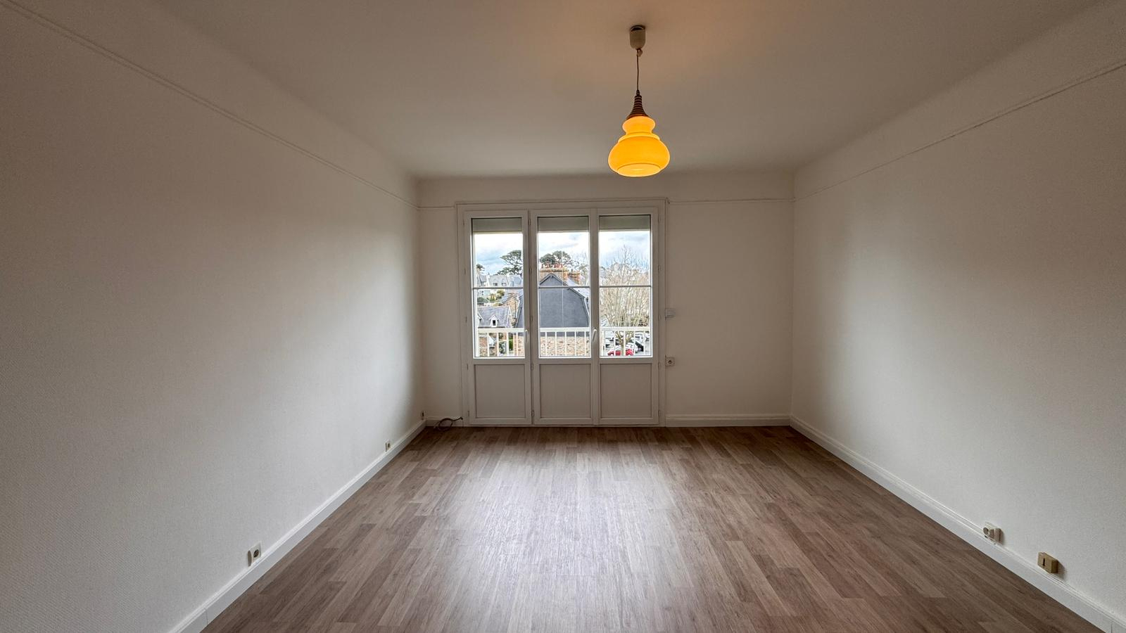 Maison à louer, 35m², Perros-Guirec