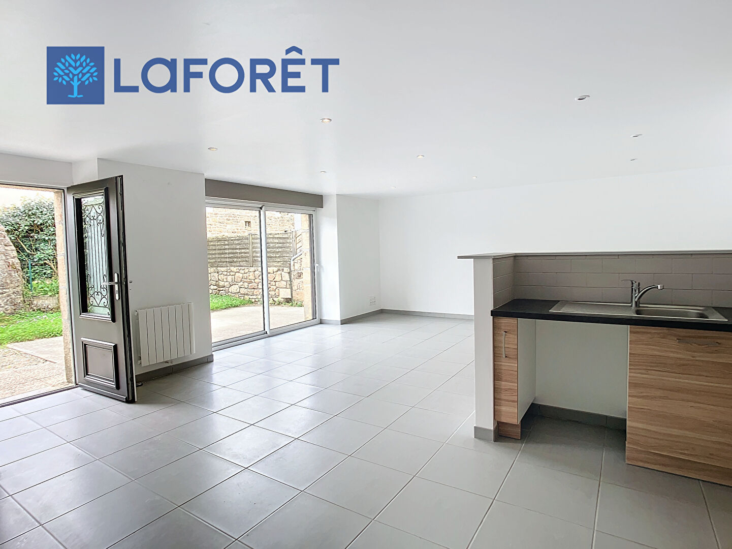 Maison à louer, 76m², Erdeven