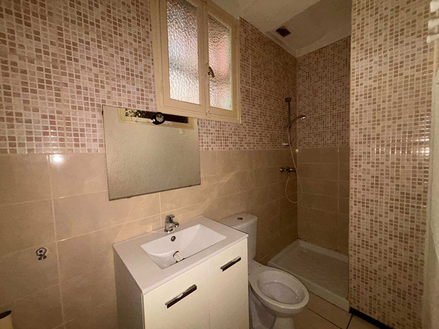 Maison à louer, 20m², THUIR