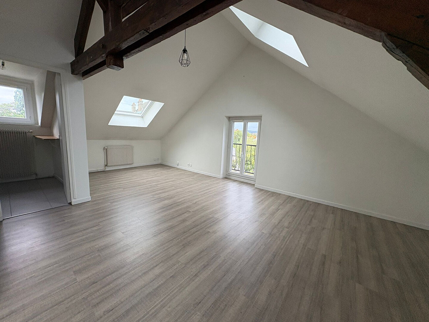 Appartement a louer saint-michel-sur-orge - 1 pièce(s) - 26.87 m2 - Surfyn
