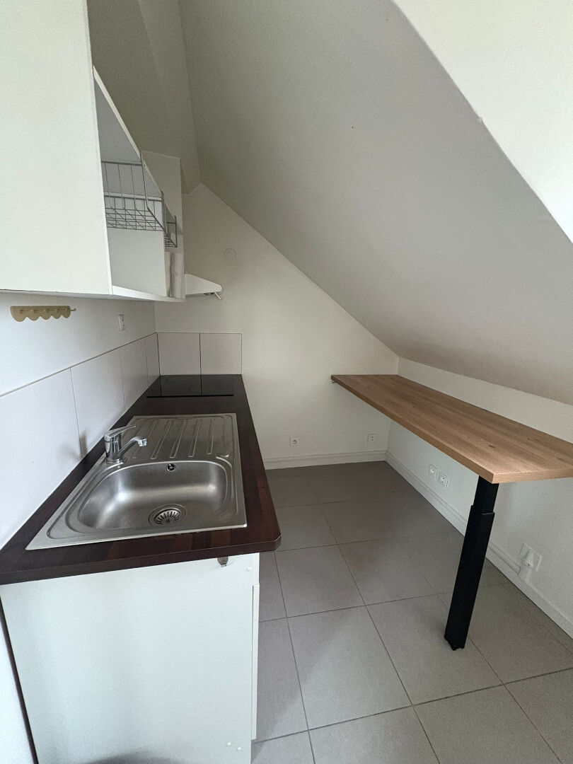 Appartement a louer saint-michel-sur-orge - 1 pièce(s) - 26.87 m2 - Surfyn