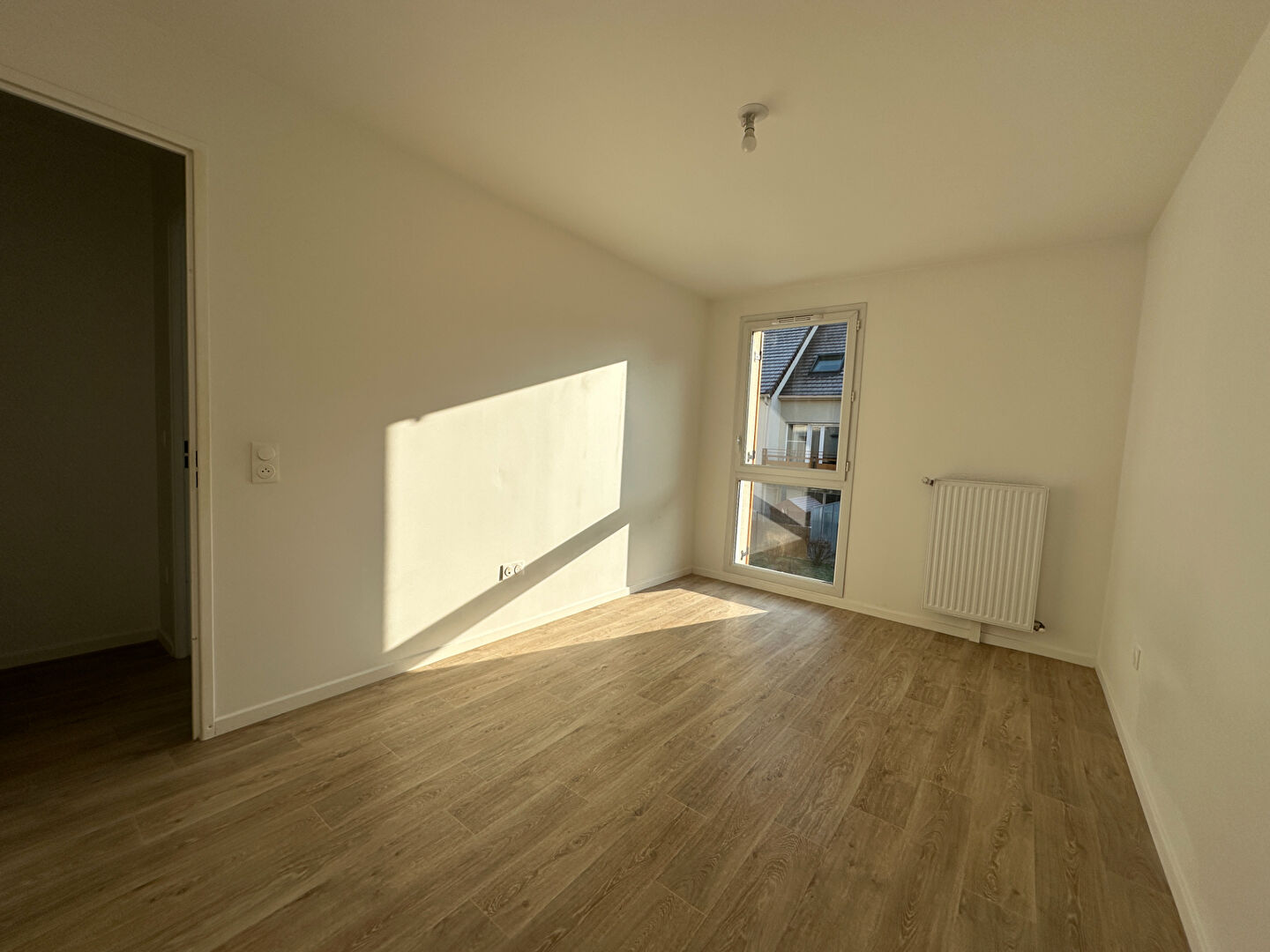 Maison à louer, 61m², Égly