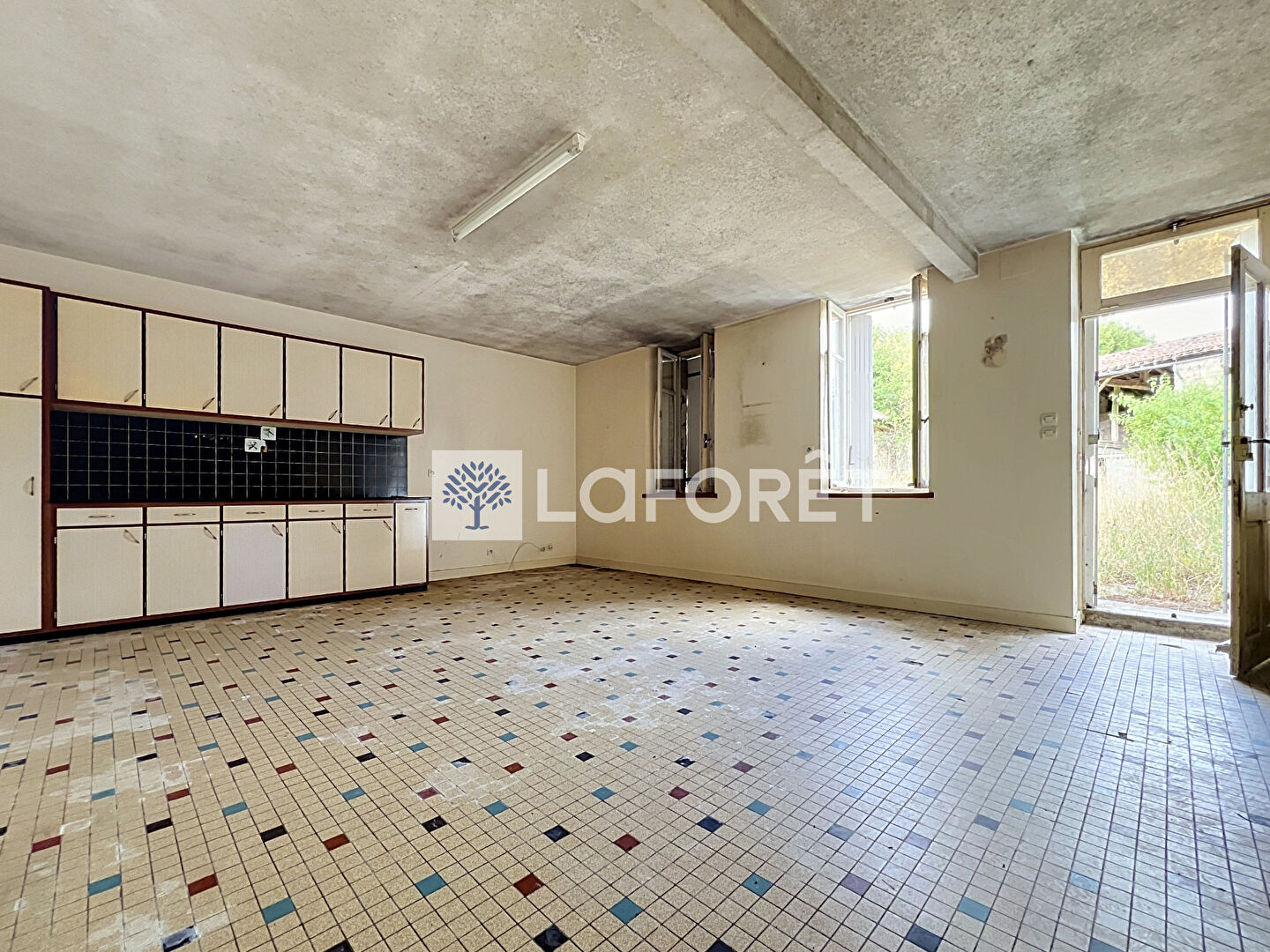 Maison à vendre, 295m², LA CHAPELLE SAINT LAURENT