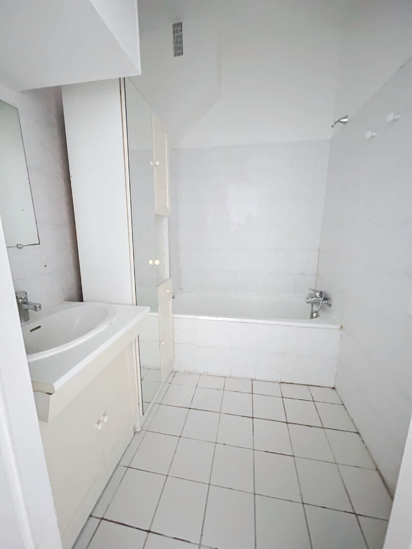 Maison à louer, 54m², Paris 15