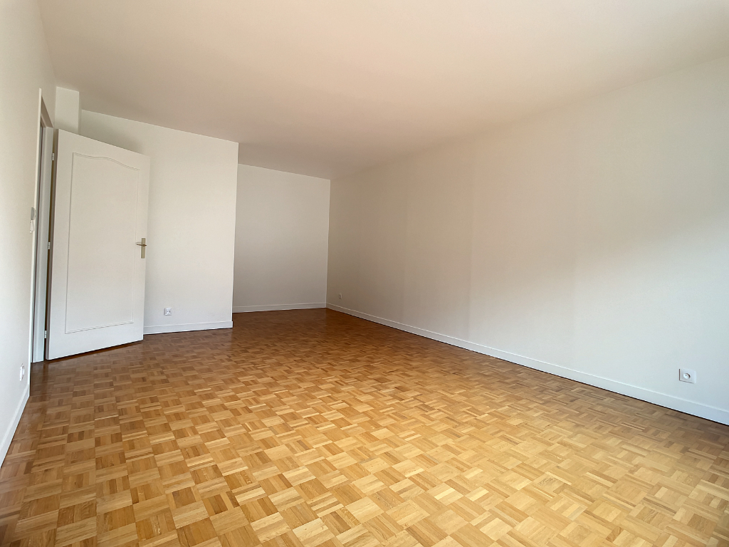 Maison à louer, 65m², Paris 15