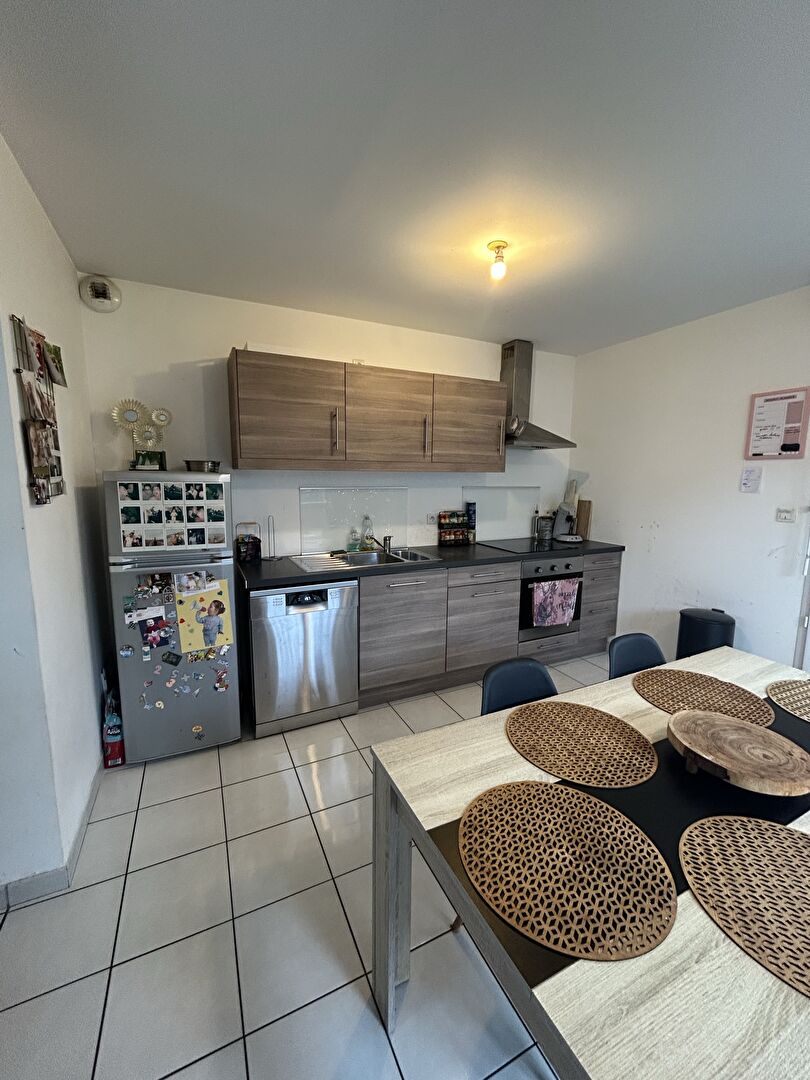 Maison à louer, 99m², Pont-l'Abbé