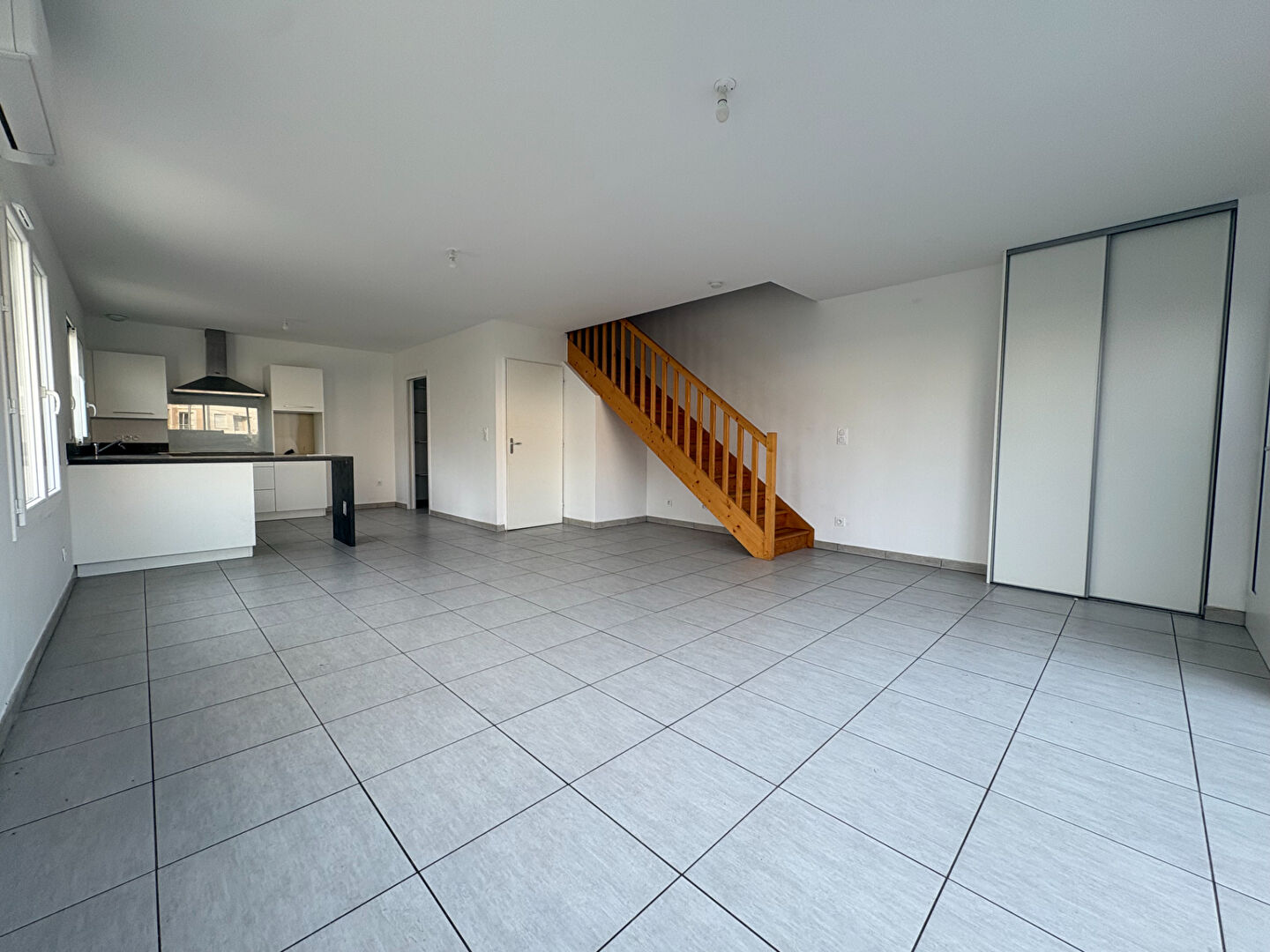 Maison à louer, 91m², Talence