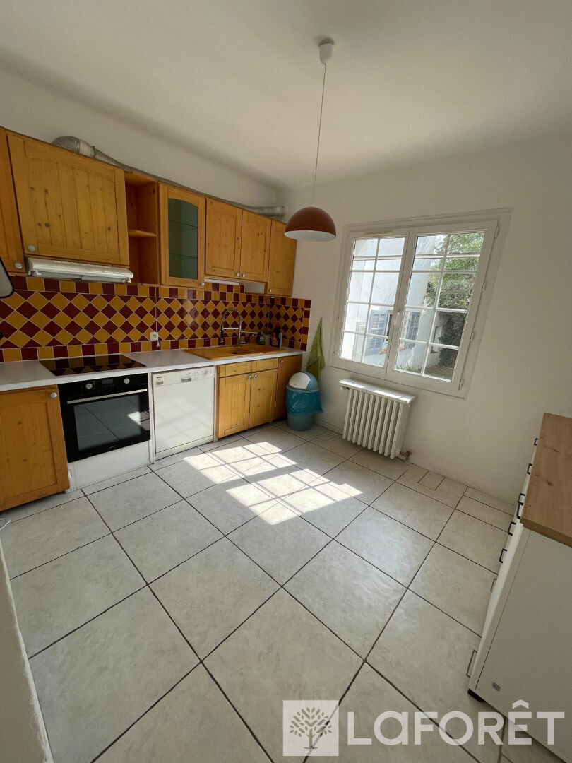 Maison a louer frejus - 6 pièce(s) - 199 m2 - Surfyn