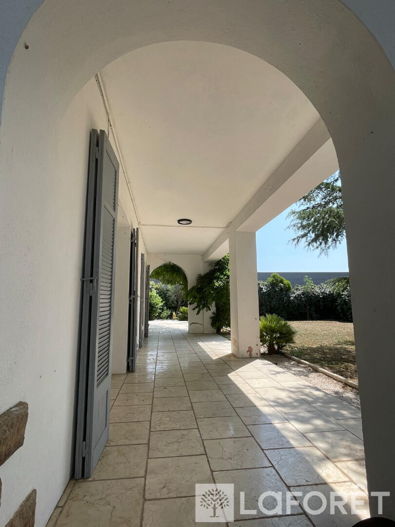 Maison a louer frejus - 6 pièce(s) - 199 m2 - Surfyn