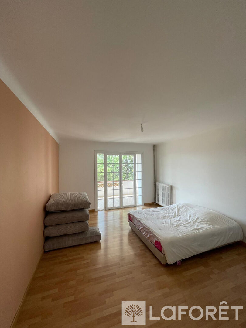 Maison a louer frejus - 6 pièce(s) - 199 m2 - Surfyn