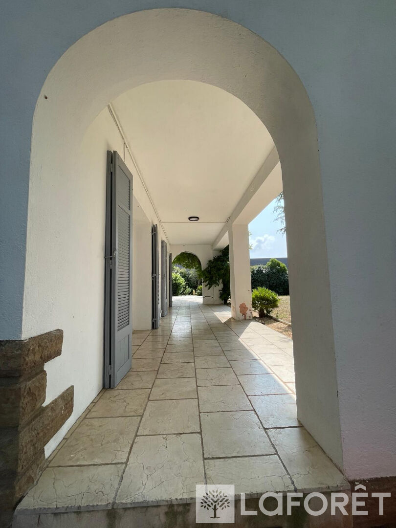 Maison a louer frejus - 6 pièce(s) - 199 m2 - Surfyn