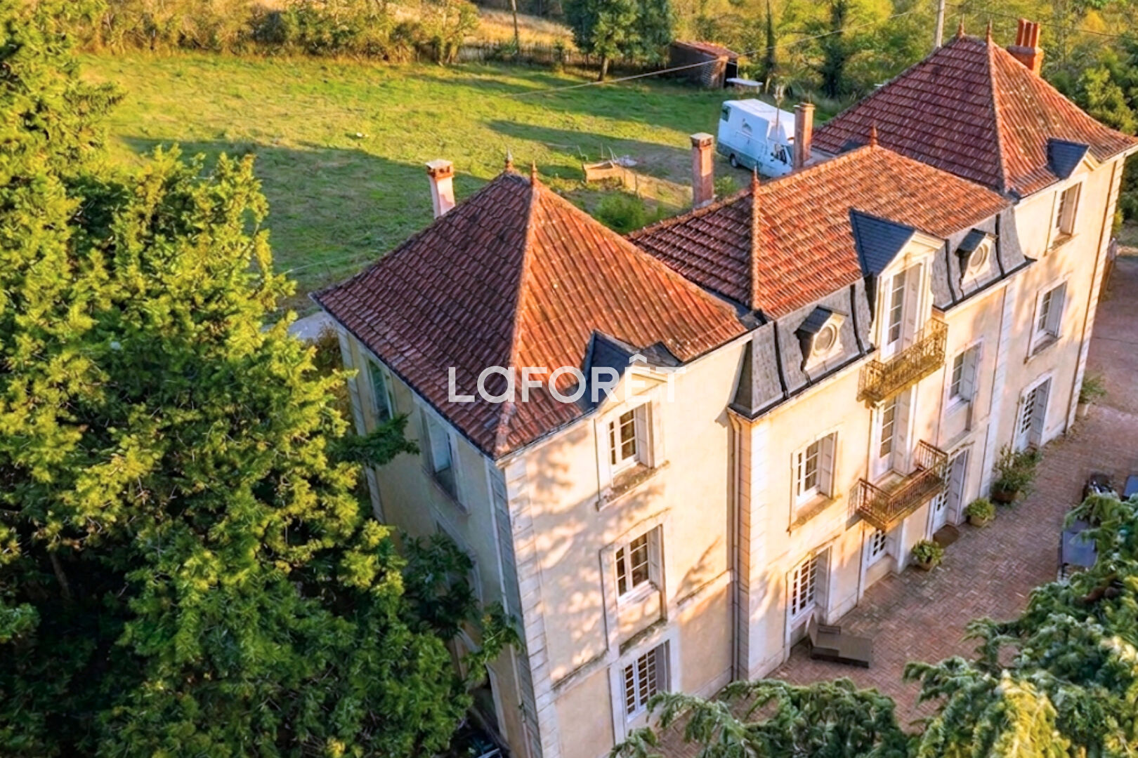Maison à vendre, 234m², SAINT JUST SAINT RAMBERT