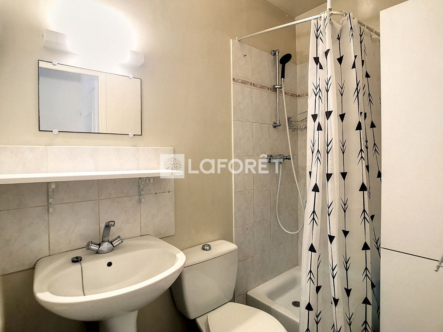 Maison à louer, 18m², Égly