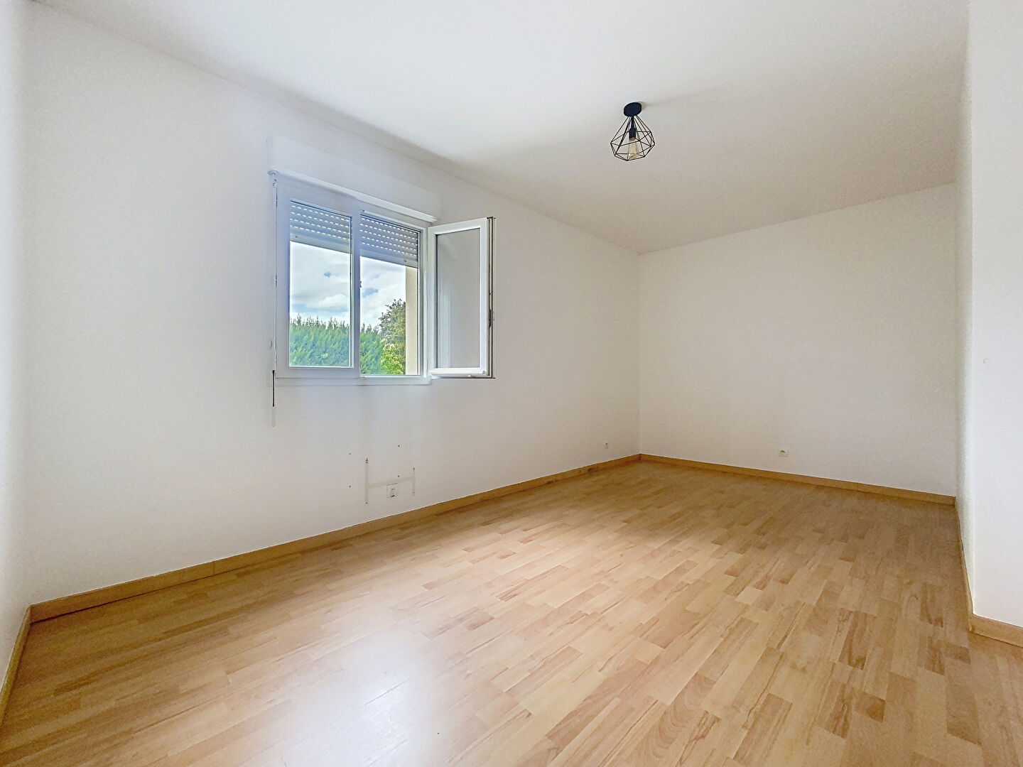 Maison à louer, 40m², Leuville-sur-Orge