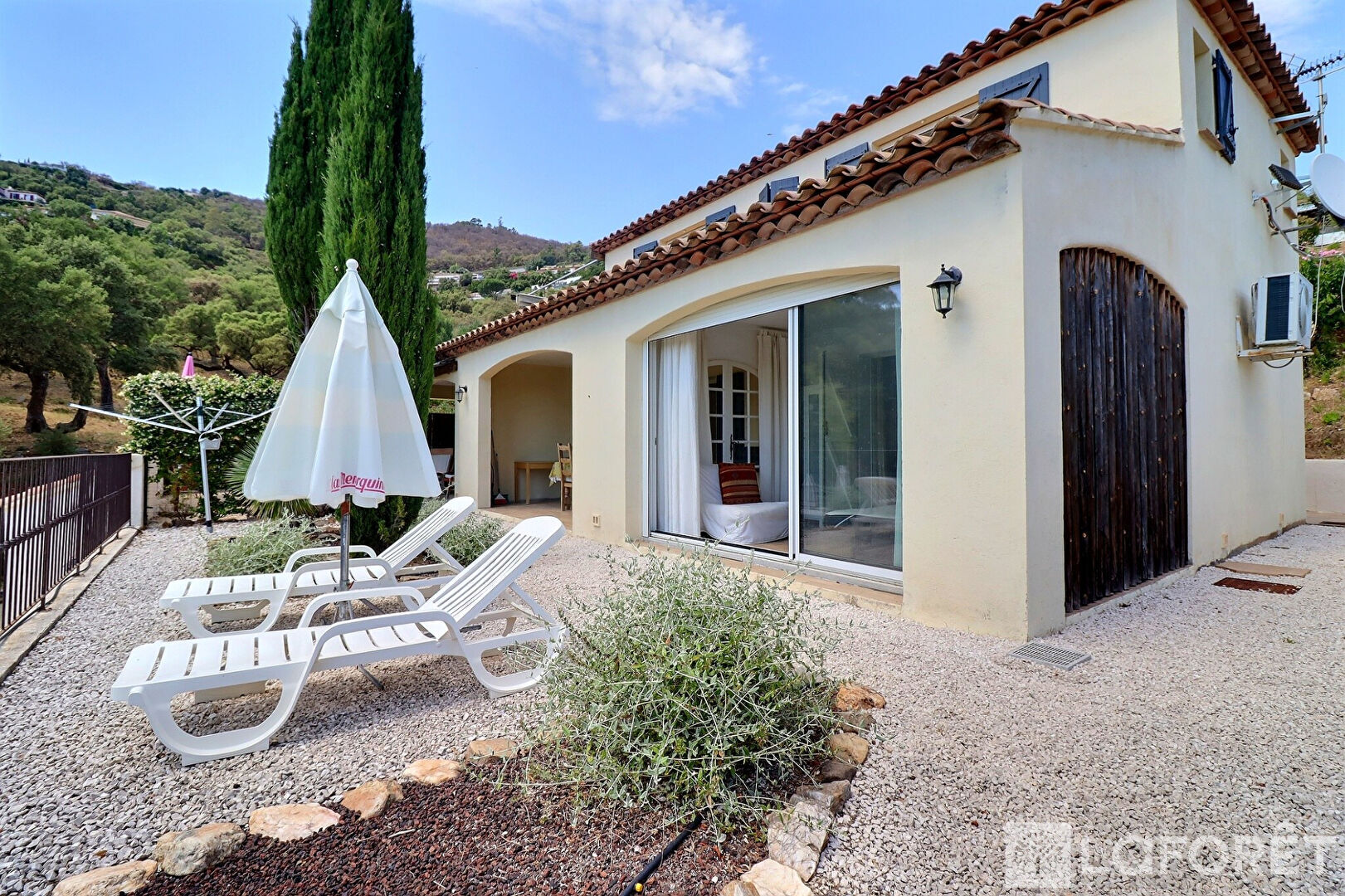 Maison à vendre, 194m², LA LONDE LES MAURES