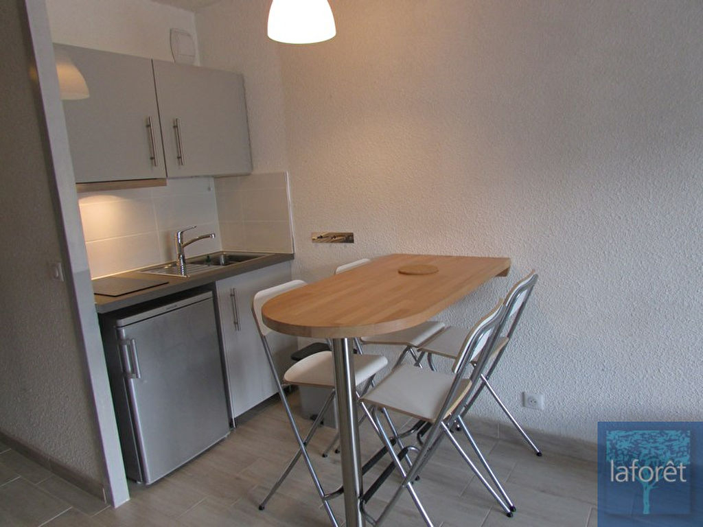Location appartement près de BourgSaintMaurice 1 pièce(s) 22 m²