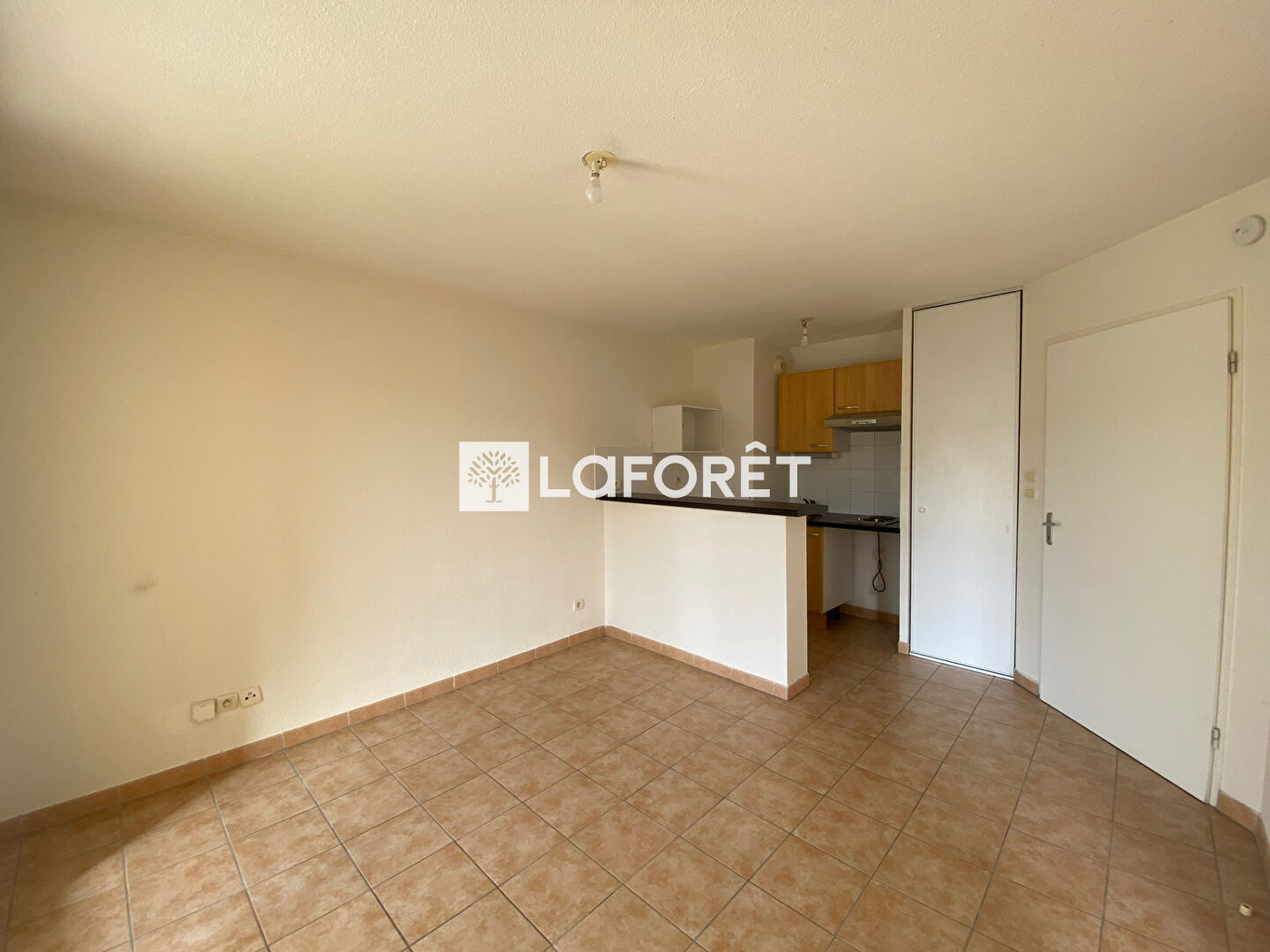 16 Rue Du Petit Albi 95520 Osny Location appartement Albi - 2 pièce(s) - 31 m² - 396 € par mois ?