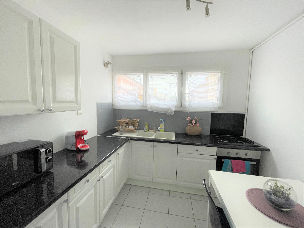 Maison à louer, 63m², AMNEVILLE