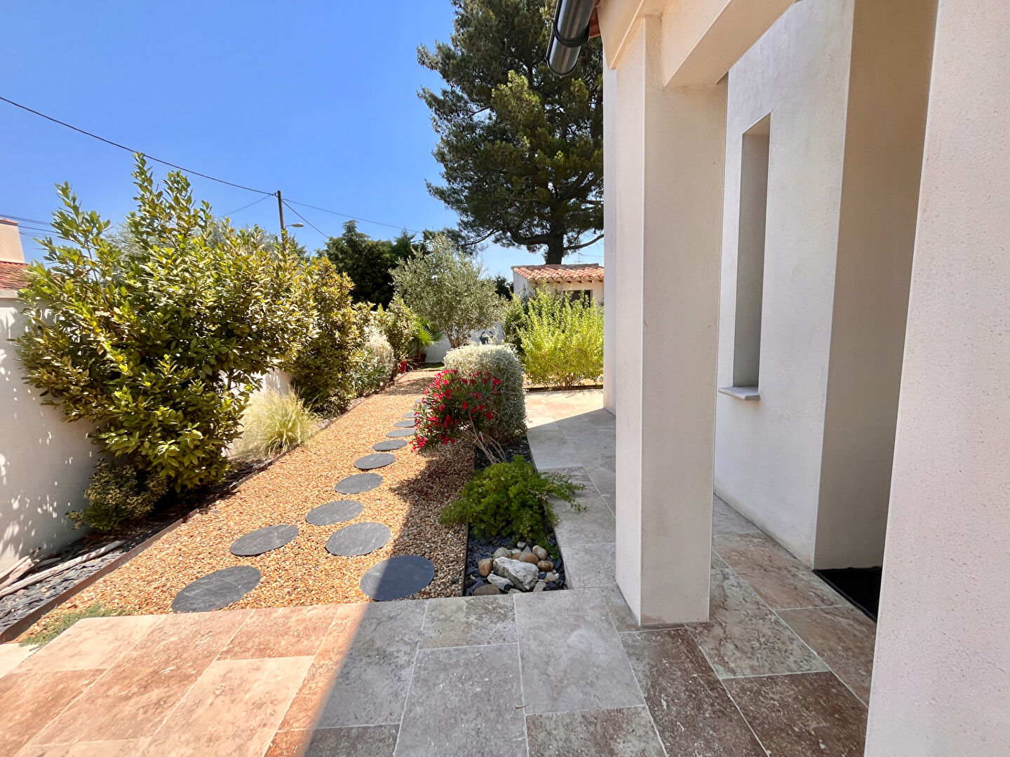 T4 House - 100m² - Arles — 4-room, 100 sqm, 3 bedrooms — photo 16