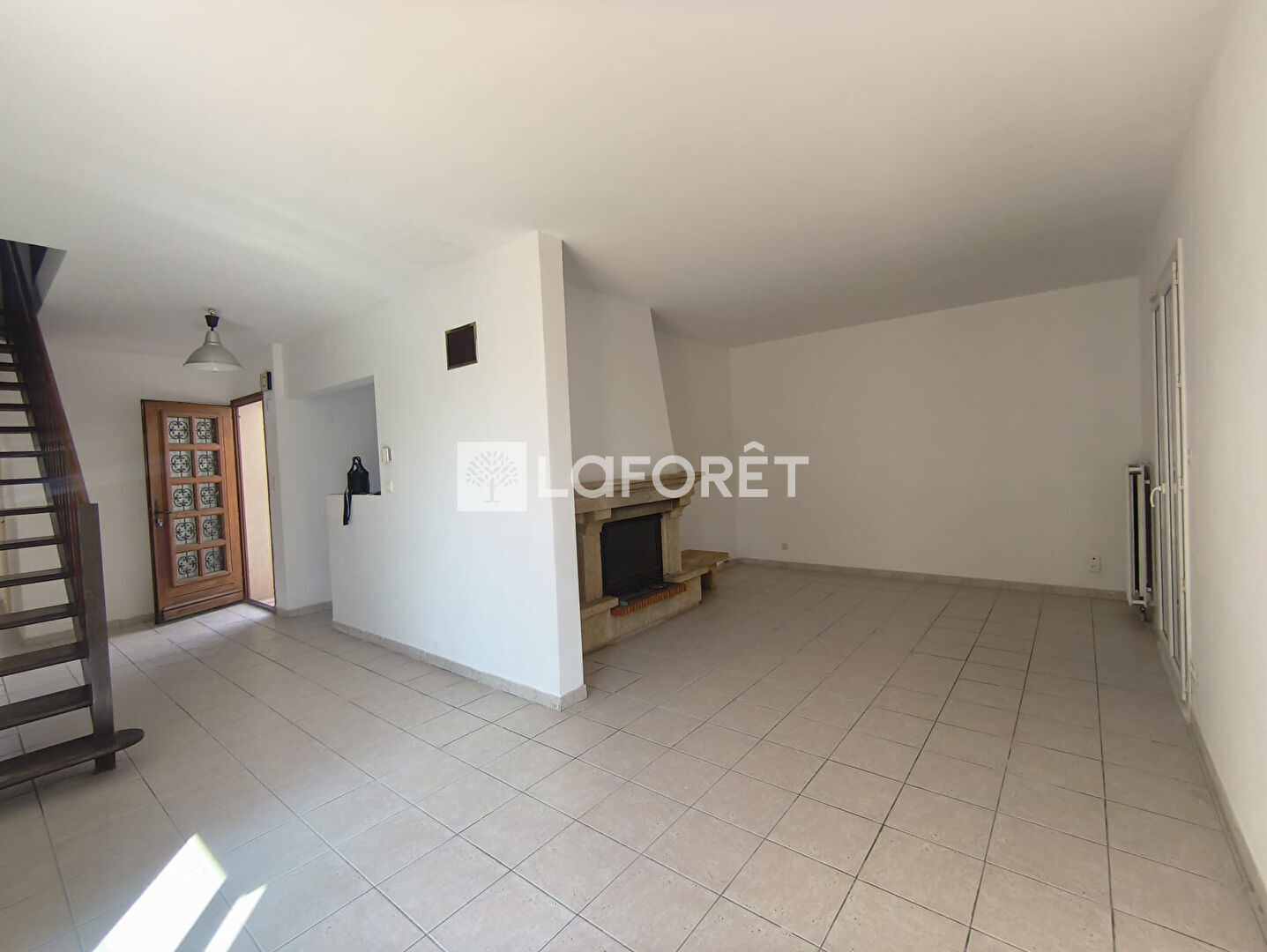 Maison à louer, 131m², ARLES